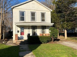35 Jefferson St, Auburn, NY 13021