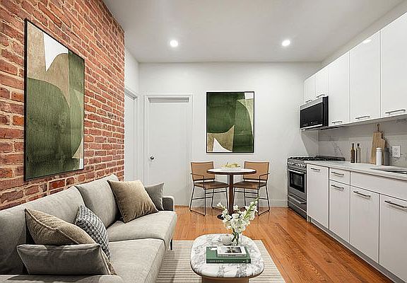 3rd image of 314 Mott St #2E