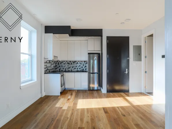 664 Rutland Road image 1 of 12