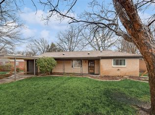 1133 Park Center St, Benbrook, TX 76126