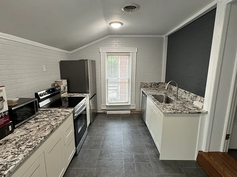 153 S Paint St #B — Photo 17