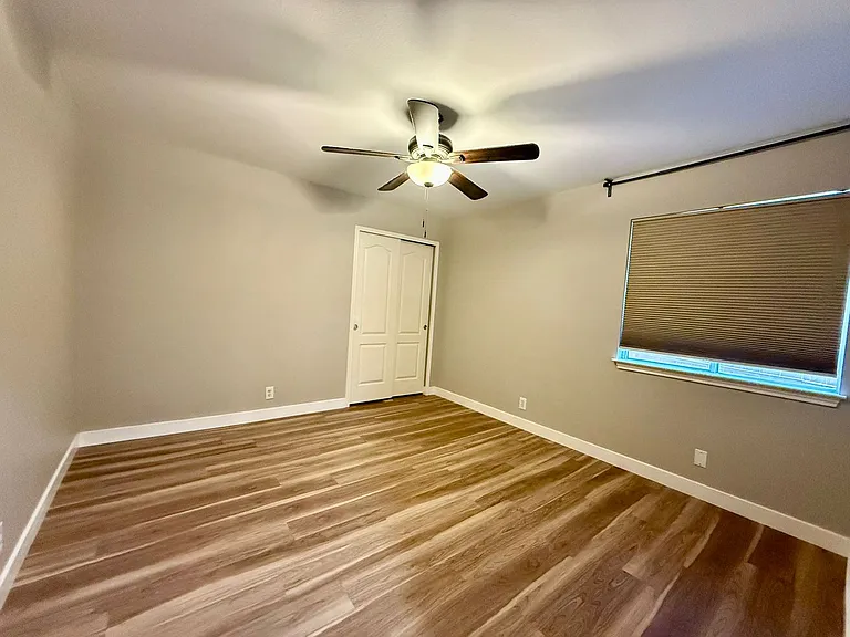 1310 Bobcat Pass — Photo 21