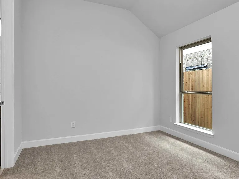 5026 Albany Shores Ln — Photo 11