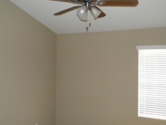5th image of 1286 W Amanda Ln