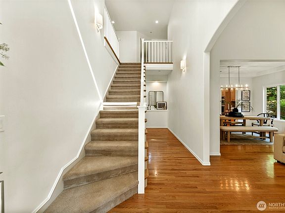 5th image of 18404 148th Avenue NE