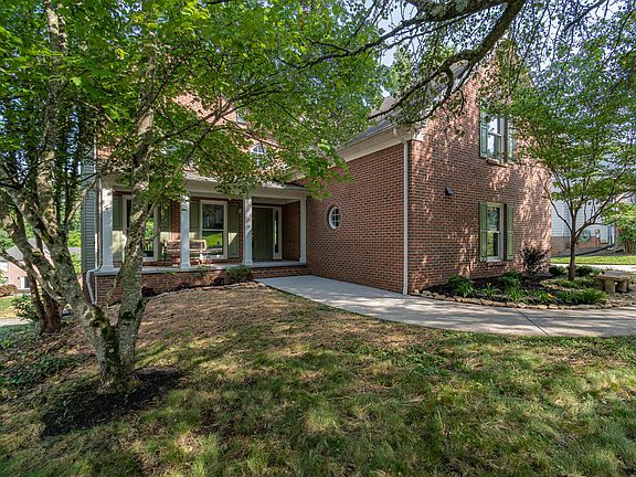 2nd image of 8316 Birch Run Ln