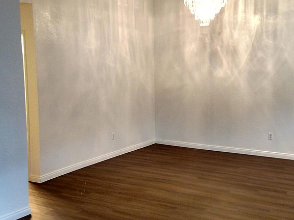 3rd image of 978 El Pico Ct