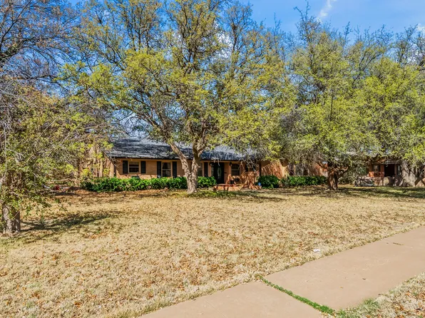 4706 18th St, Lubbock, TX 79416