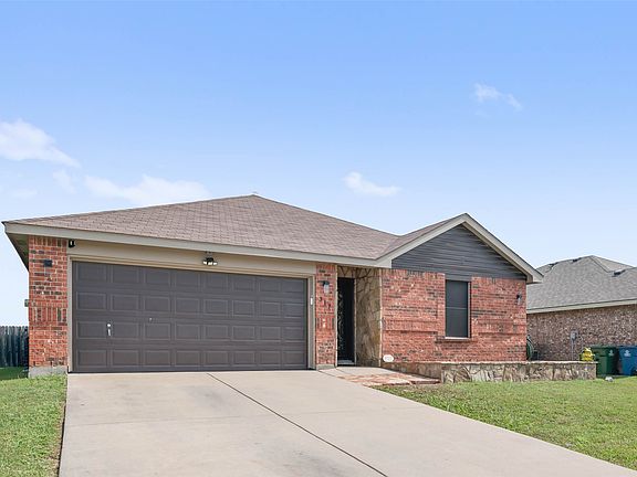 3rd image of 317 Quail Crossing Dr
