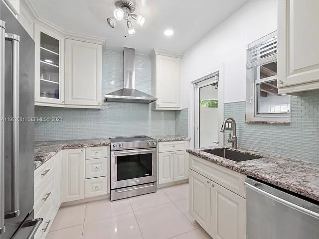 314 Romano Ave — Photo 14