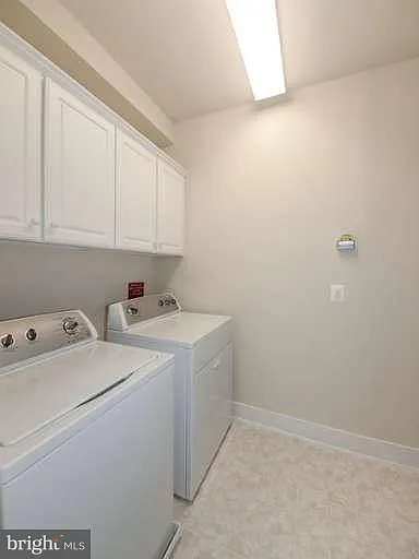 737 Bluemont Ave — Photo 23