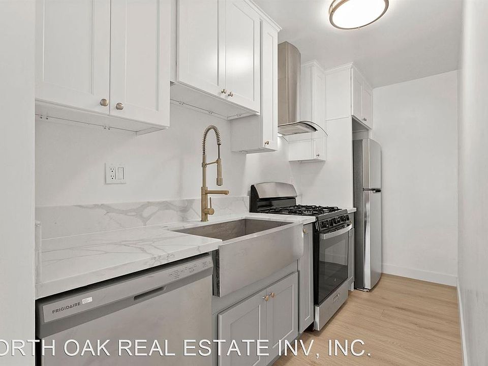 1st image of 4500 Esmeralda St APT 2