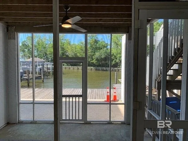3 bed, 3.5 bath, 2142 sqft, $3,750 — Photo 4