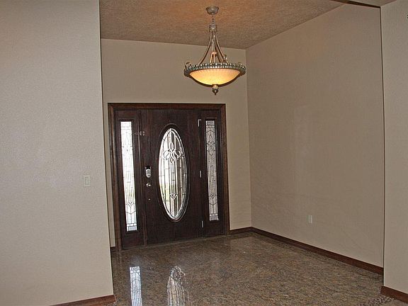3rd image of 4416 Sandstone Dr