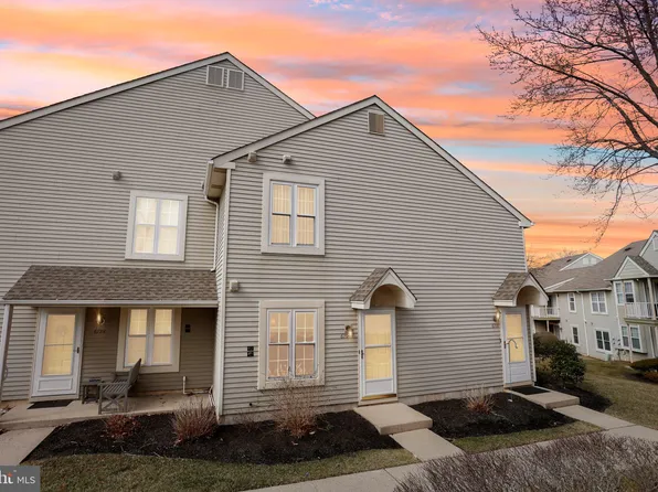 670 Thornwood Dr, Mount Laurel, NJ 08054