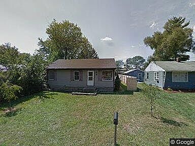 1st image of 122 S Heather Dr