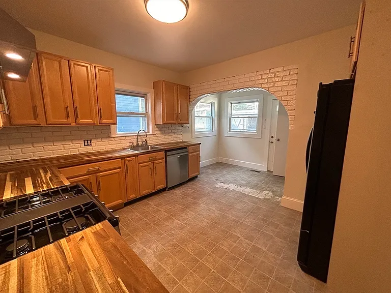 80 Hudson St #1 — Photo 9