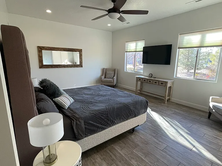 3212 S 4900 W — Photo 15