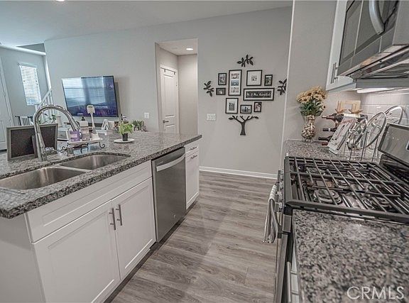 4th image of 28664 Jardineras Drive