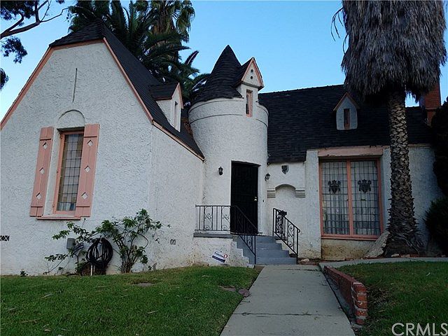 1st image of 739 W 124th St
