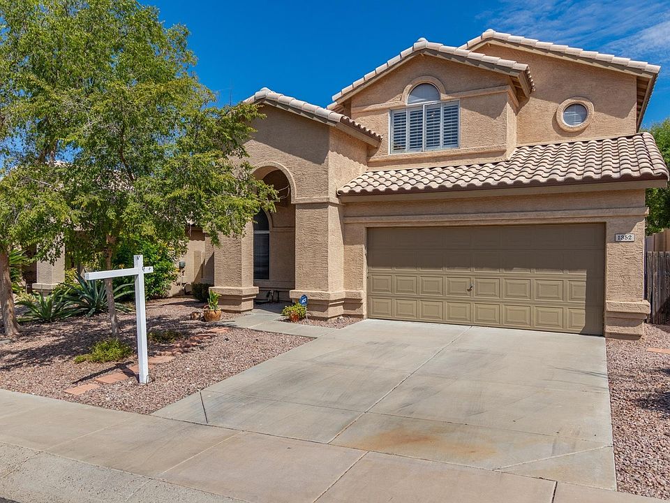 1st image of 1352 E Sheena Dr