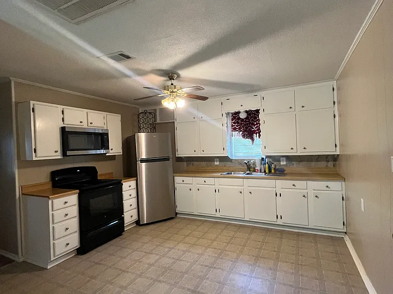 159 County Road 3501 — Photo 13