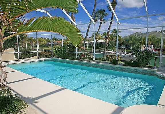 4th image of 481 E Royal Flamingo Dr