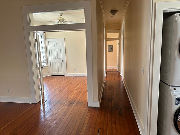 2nd image of 572 21st St #572