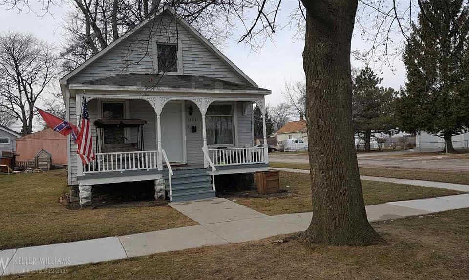 2nd image of 1531 Elk St