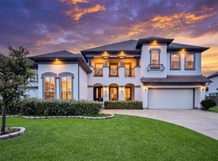 5602 King Plains Creek Ln, Sugar Land, TX 77479