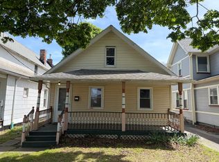6103 W Clinton Ave, Cleveland, OH 44102