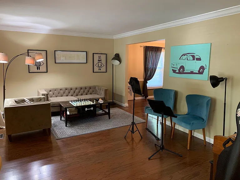 406 Whitree Ln — Photo 8