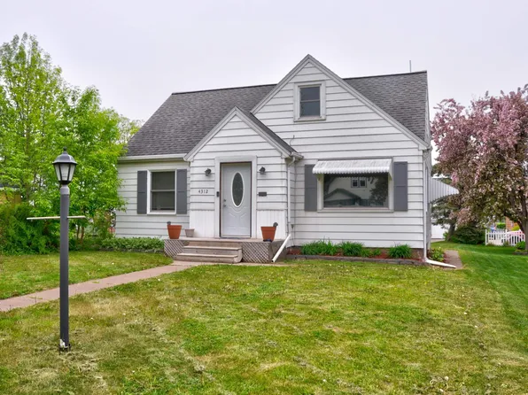 4312 W 5th St, Duluth, MN 55807