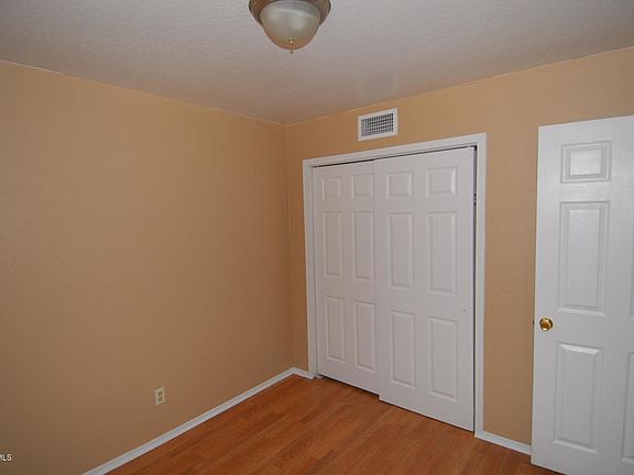 5th image of 920 N Pueblo Dr #2