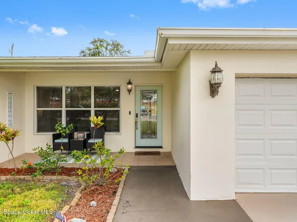 926 Santa Cruz Rd, Cocoa Beach, FL 32931