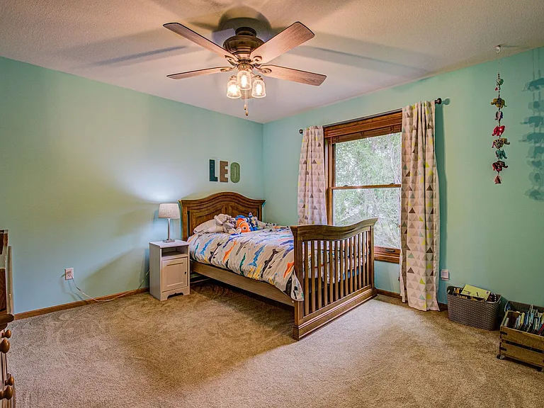 2456 Hunter Dr — Photo 14