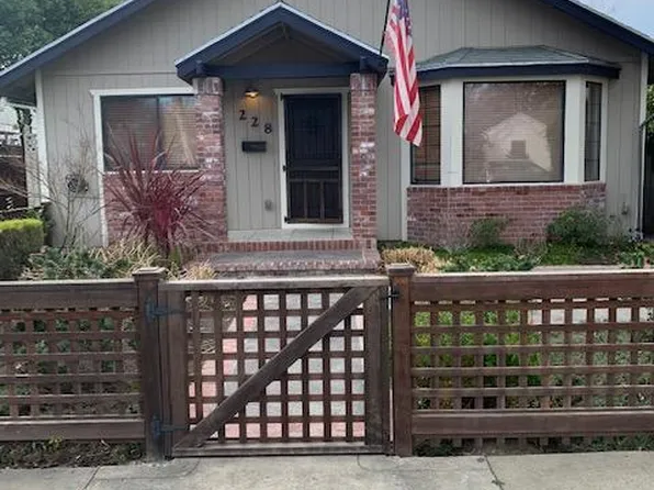 228 Earl Ave, Roseville, CA 95678