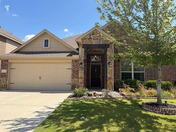 1652 Victoria Dr, Saginaw, TX 76131