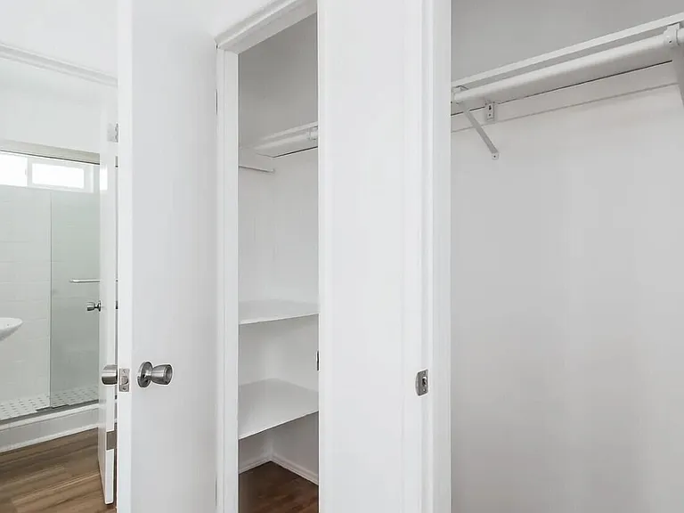 230 N Hollywood Way #C — Photo 8