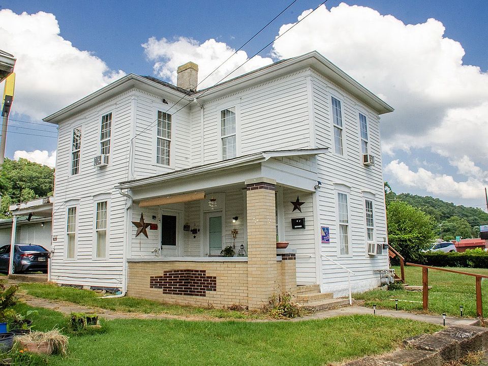 2nd image of 190 Myers St