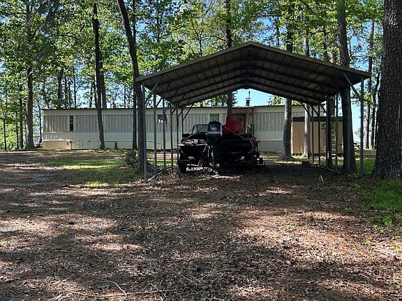 5th image of 1112 Falcon Dr