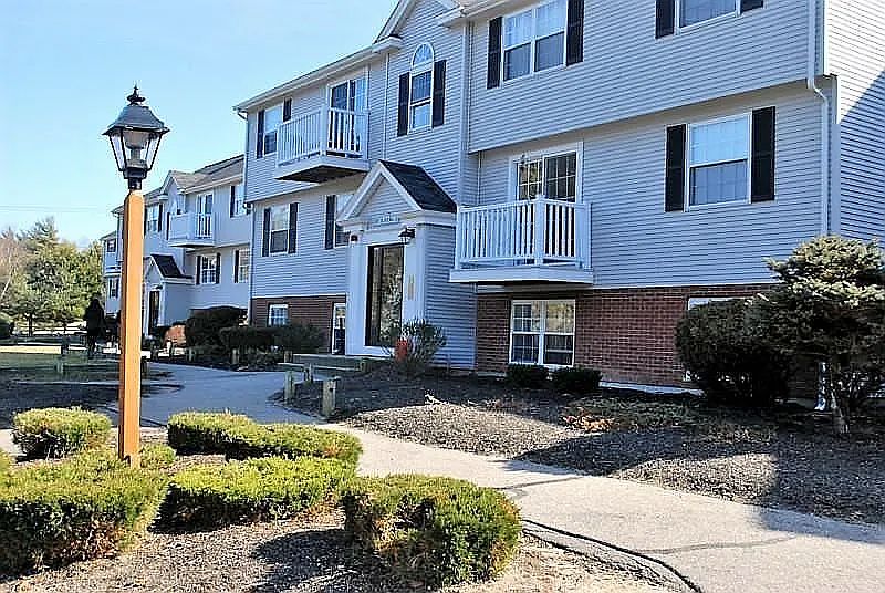 1st image of 218 Beaver Dam Rd #6