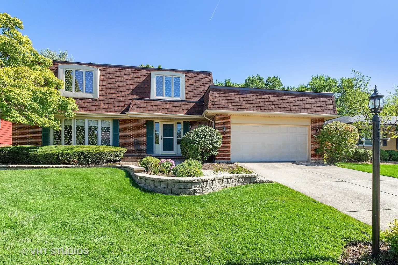 7917 Sawyer Rd photo 1