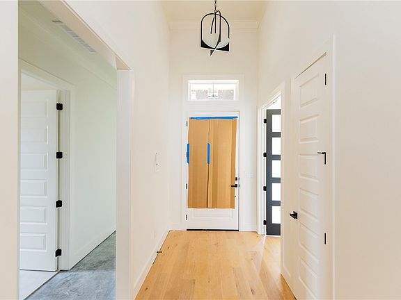 3rd image of 3611 Beaverhead Way