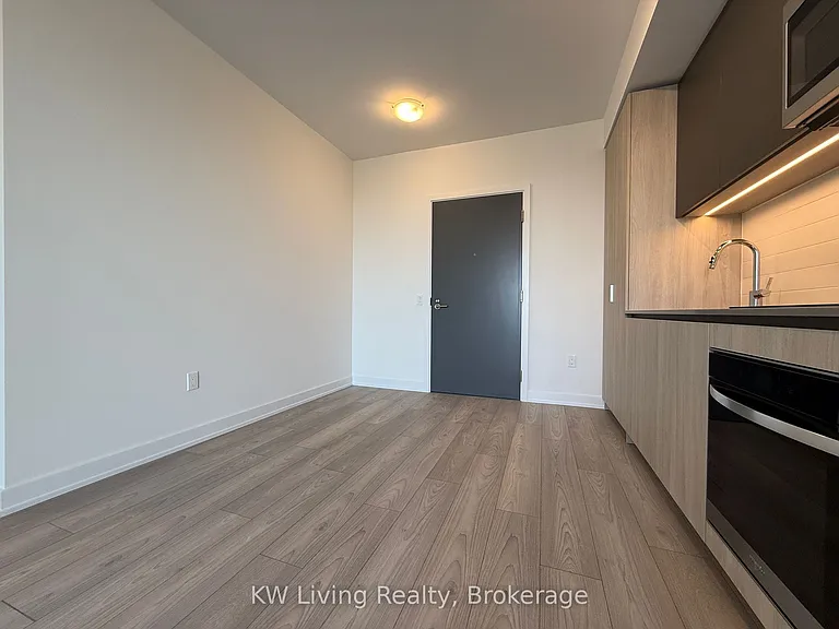 5858 Yonge St #2902 — Photo 11
