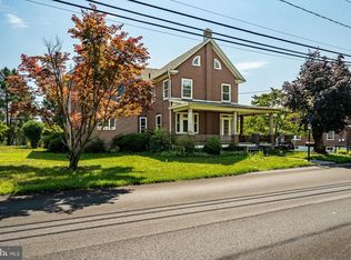 401 N Church Rd, Wernersville, PA 19565