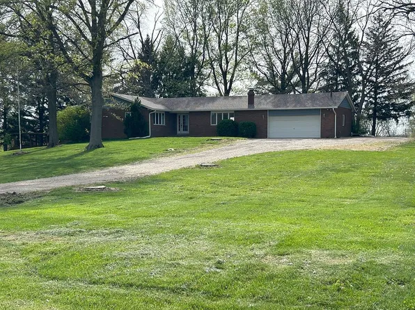 5003 Passfield Rd, Rochester, IL 62563