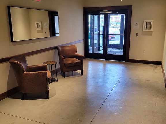 4th image of 293 Fairmont Ave #504