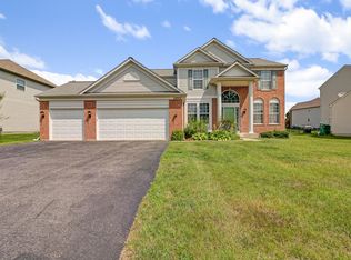 24902 W Prairie Grove Dr, Plainfield, IL 60585