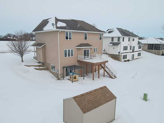 5th image of 1615 Wood Duck Ln NE